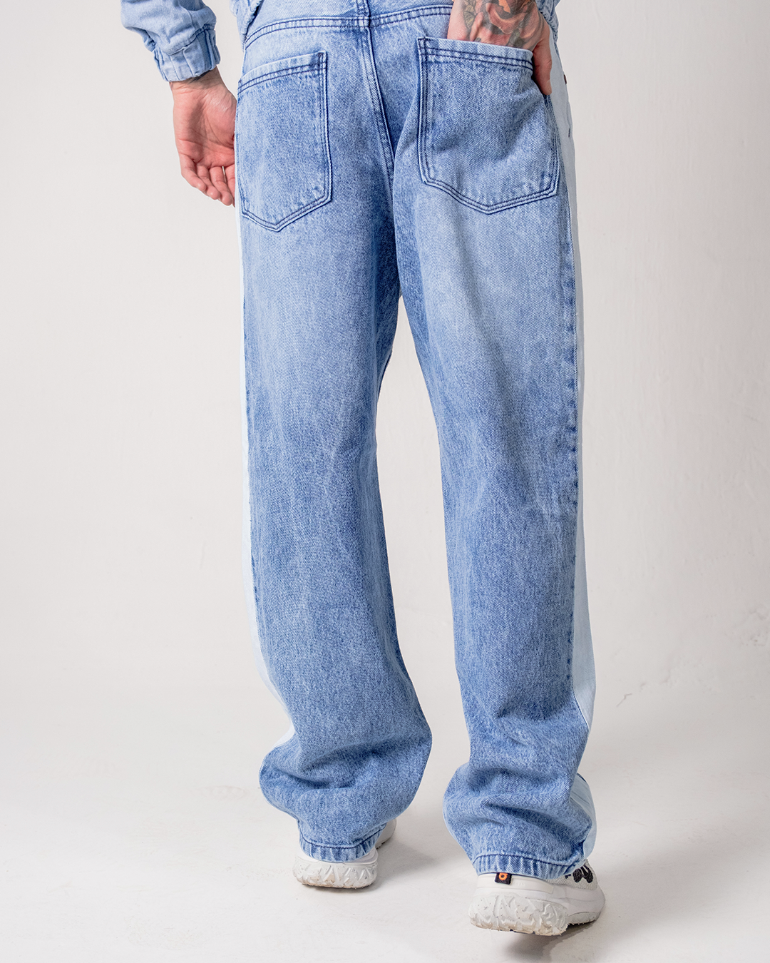 𝐏𝐚𝐧𝐭𝐚𝐥𝐨́𝐧 𝐁𝐚𝐠𝐠𝐲 𝐑𝐚𝐧𝐠𝐞𝐫 𝐀𝐳𝐮𝐥 𝐇𝐢𝐞𝐥𝐨