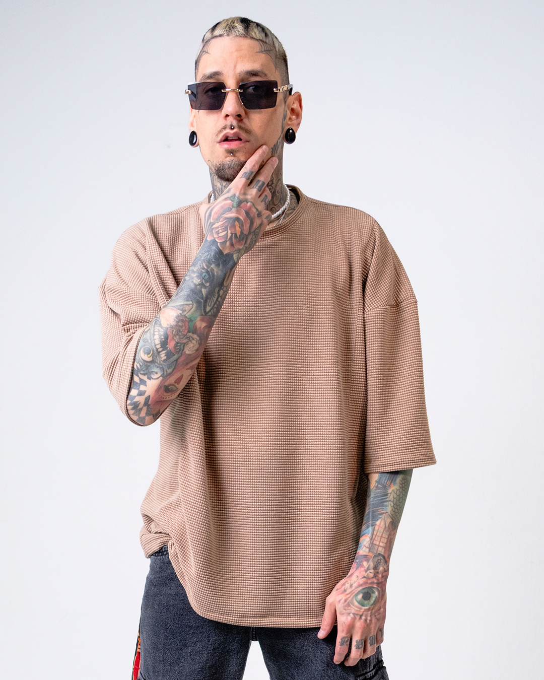 ๐๐๐ฆ๐ข๐ฌ๐๐ญ๐๐ฌ ๐๐ฏ๐๐ซ๐ฌ๐ข๐ฌ๐๐ฌ