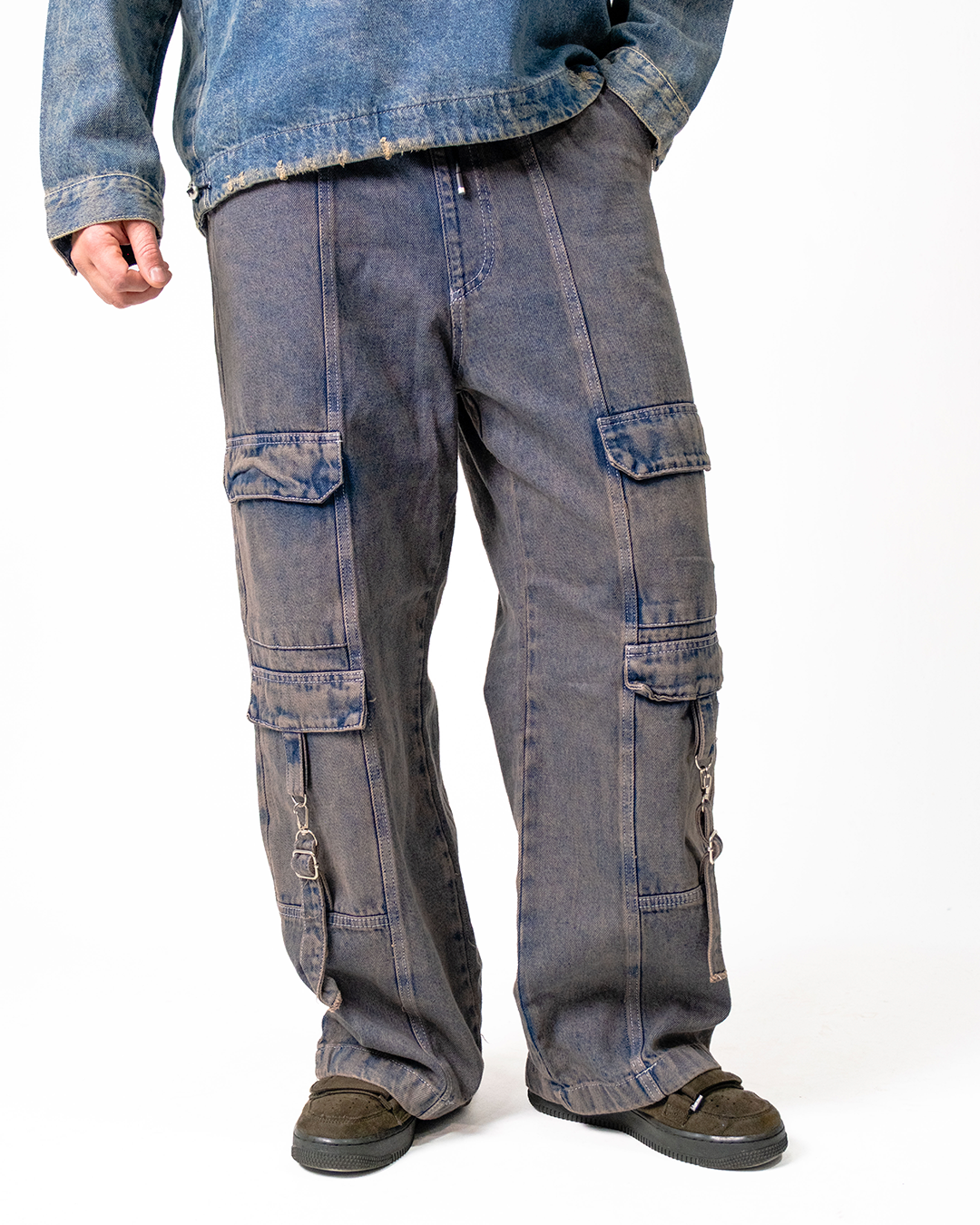 ๐๐๐ง๐ญ๐๐ฅ๐จฬ๐ง ๐๐ฑ๐ญ๐ซ๐ ๐๐๐ซ๐ ๐จ ๐๐ค๐๐ญ๐ ๐๐ข๐ซ๐ญ๐ฒ