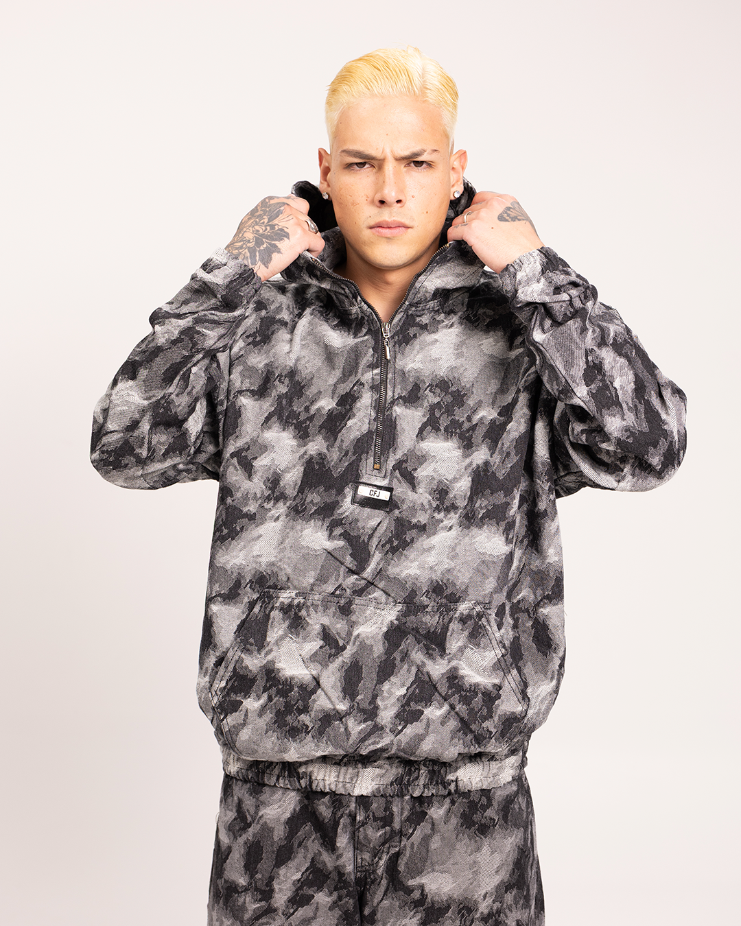 Conjunto Jackal Gris Ref 59