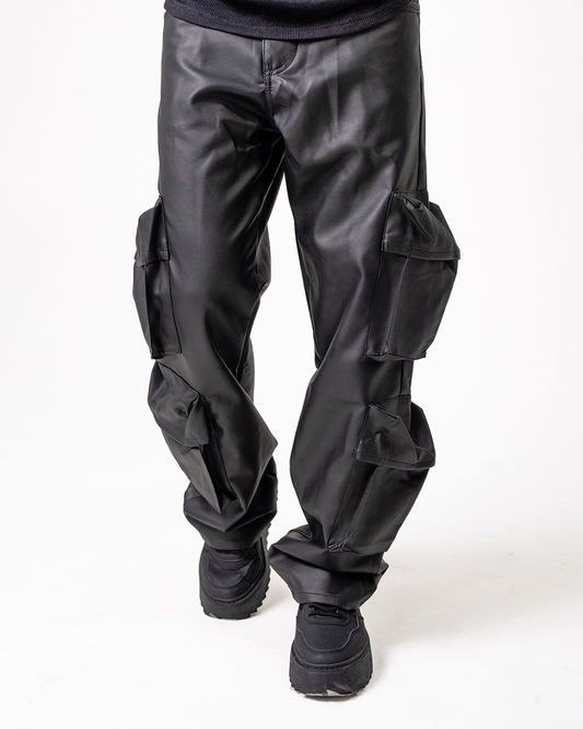 Pantalón Cargo En Cuerina