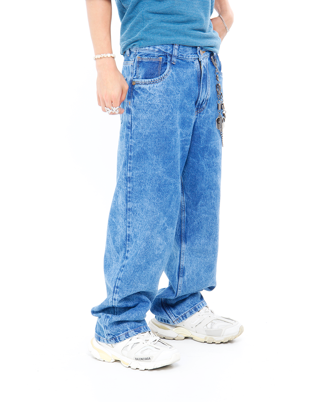 𝐏𝐚𝐧𝐭𝐚𝐥𝐨́𝐧 𝐁𝐚𝐠𝐠𝐲 𝐑𝐞𝐠𝐮𝐥𝐚𝐫 𝐀𝐳𝐮𝐥 𝐒𝐭𝐨𝐧𝐞