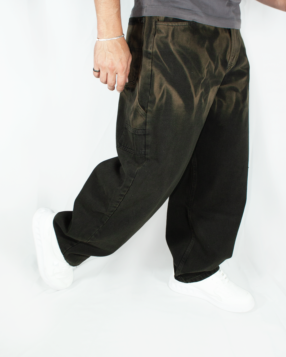 𝐒𝐮𝐩𝐞𝐫 𝐁𝐚𝐠𝐠𝐲 𝐂𝐚𝐟𝐞