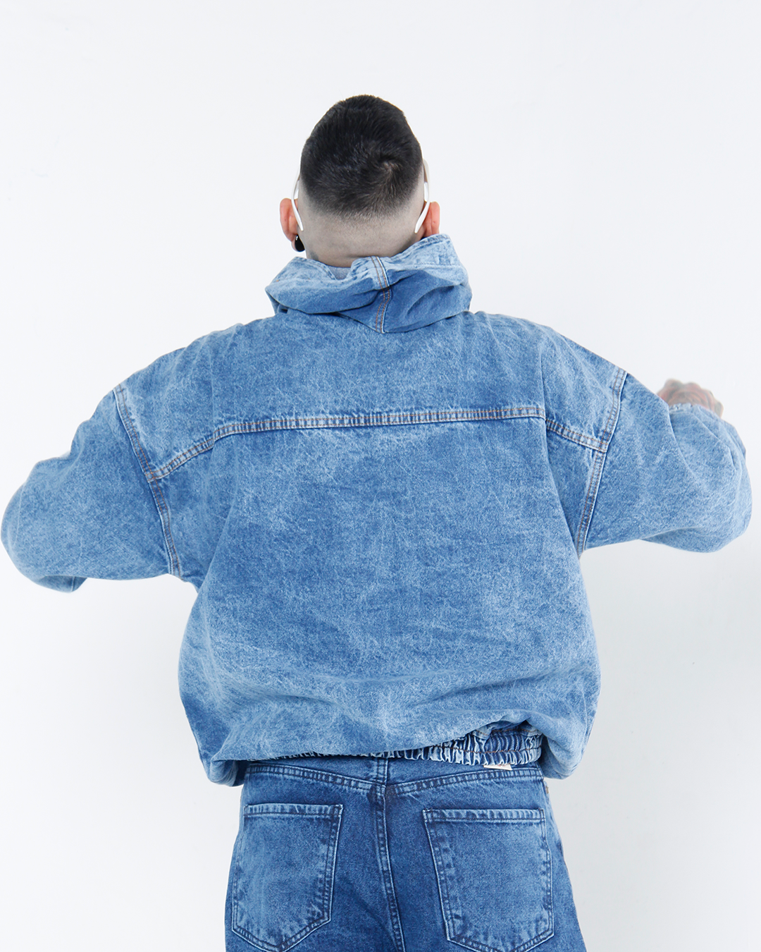 𝐁𝐮𝐳𝐨 𝐌𝐢𝐥𝐚𝐧 𝐀𝐳𝐮𝐥 𝐇𝐢𝐞𝐥𝐨 𝐑𝐞𝐟: 𝟏𝟐𝟓